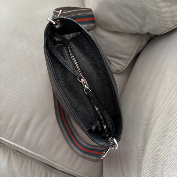 Prada Vitello Shoulder Bag - NWT - Picture 3 of 9